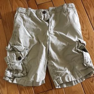 Men’s Aeropostale size 28 kaki cargo shorts